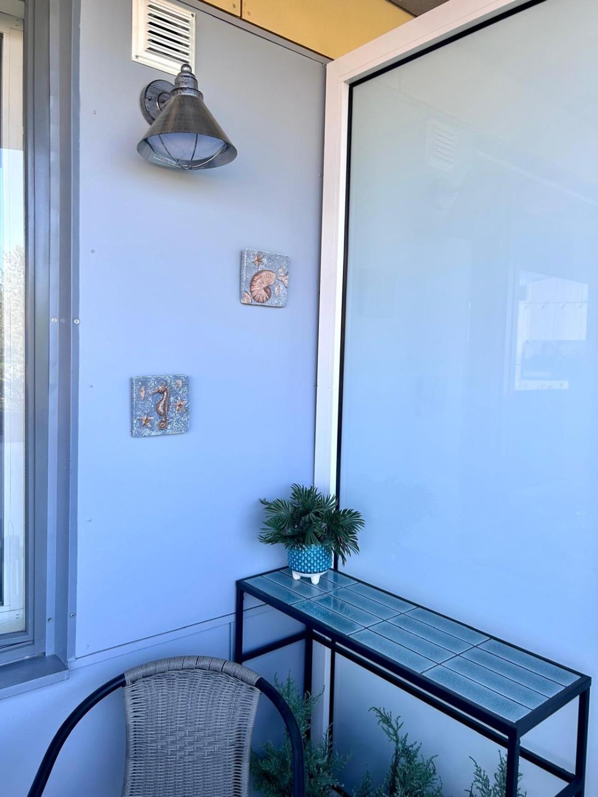 Stella'S Apartment - City Center - Free Secure Parking - Big Sun Terrace - Air Conditioning - Wifi - Tram To The Tallinn Bus Station And Old Town Eksteriør billede